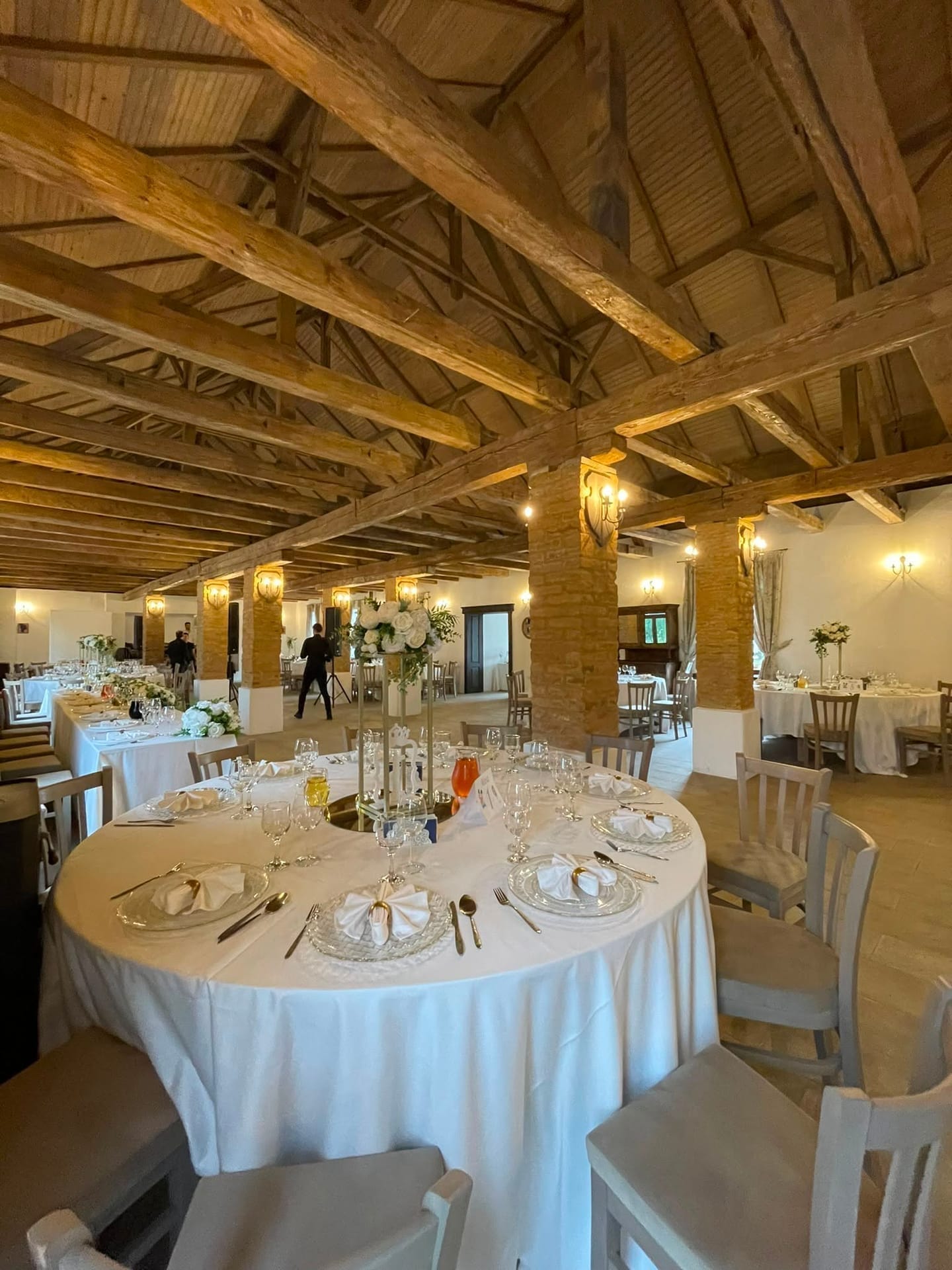 Sala Terezia 16